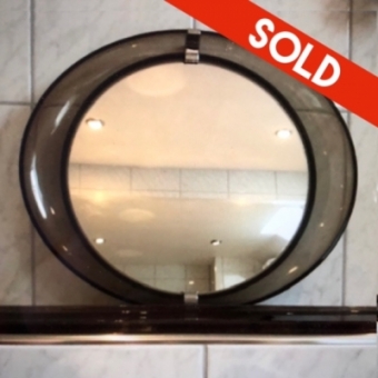 Oval space age mirror with plateau