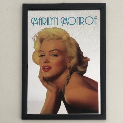 Marilyn Monroe mirror