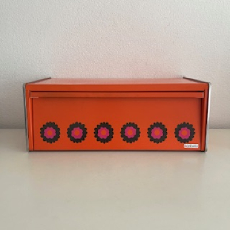 Brabantia Patrice breadbin 