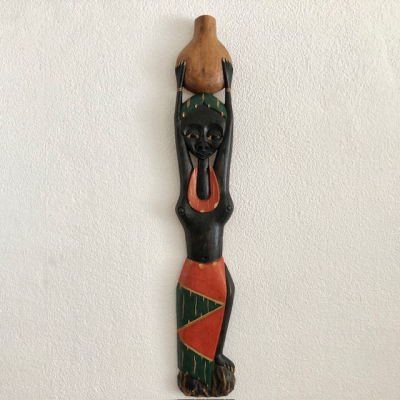 African wooden lady