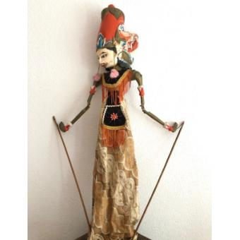 Wayang doll red - green