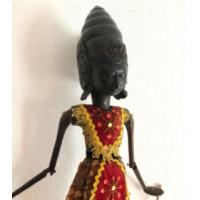 Wayang doll brown head
