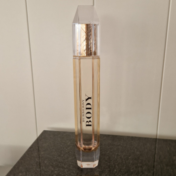 Burberry Body XL parfum fles