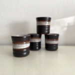 4 Bruine bloempotjes