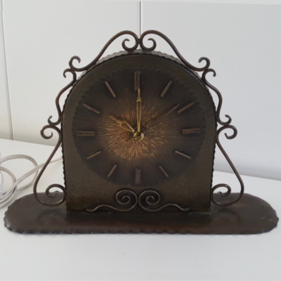 Electric clock