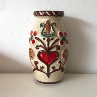 Bay heart decor vase