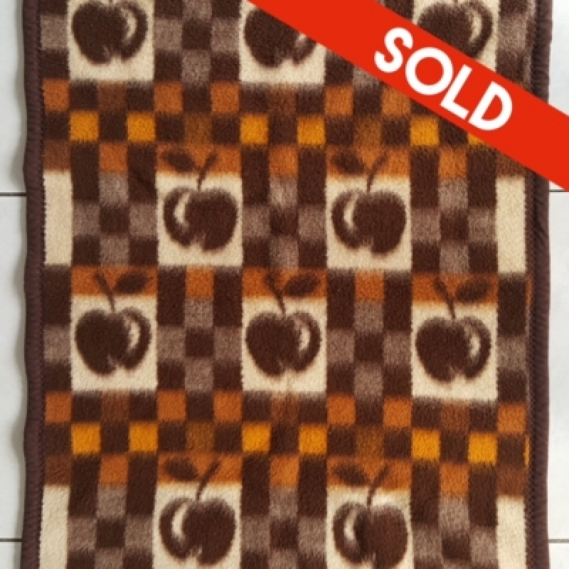 Apple decor kids blanket