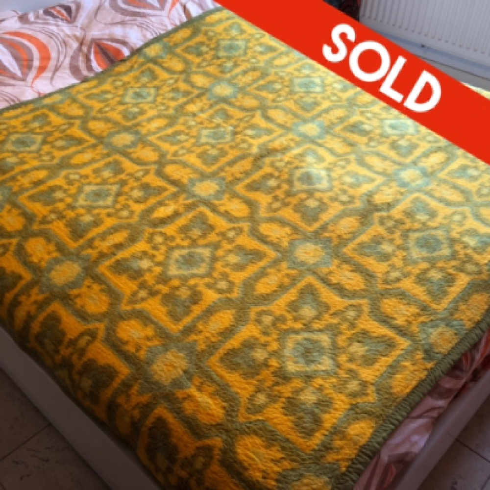 Green yellow floral blanket