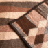 Bruine Tric Trac decor deken