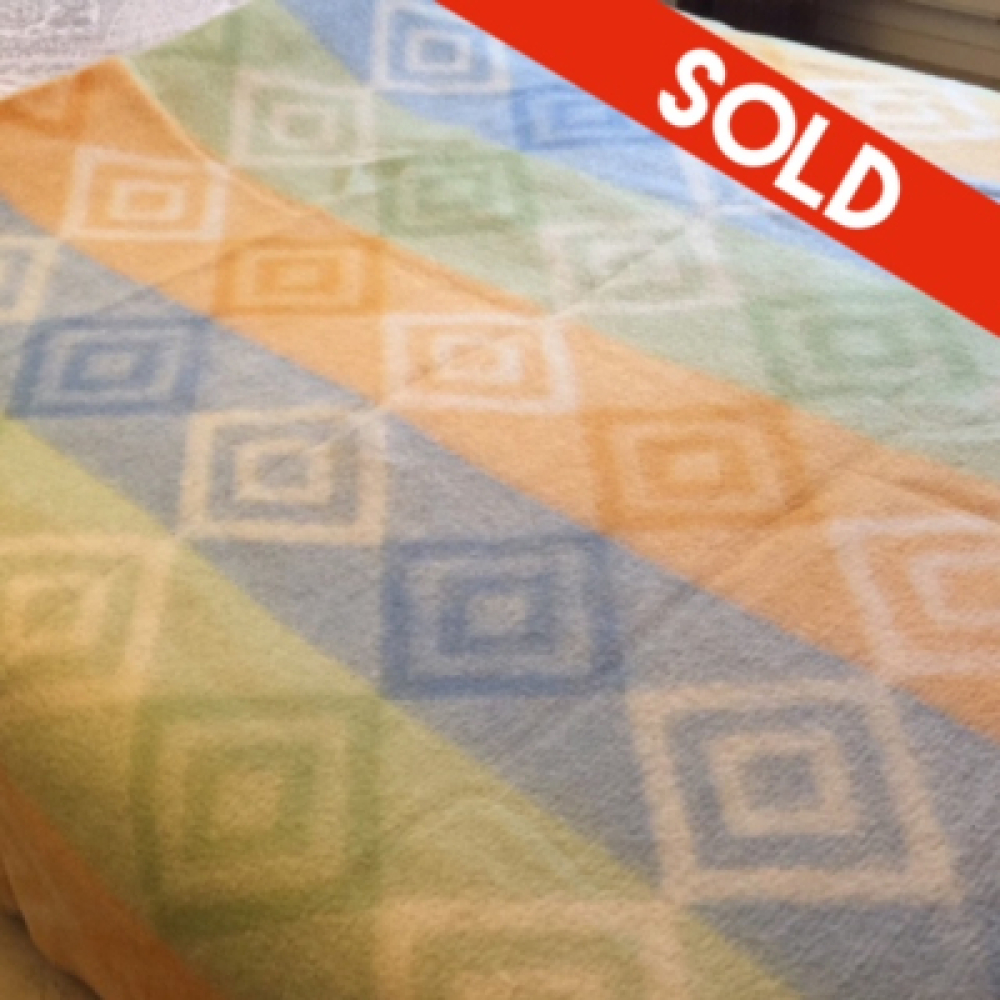 Wool graphic design blanket 