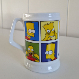 The Simpsons mugs bar