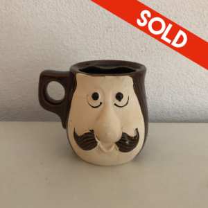 Funny moustache mug - beige