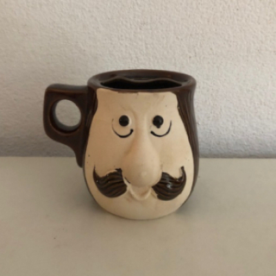 Funny moustache mug - beige Funny moustache mug - beige