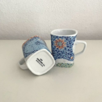 2 Gaudi espresso kopjes