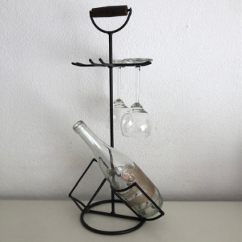 Metal wineglasses bottles carrier