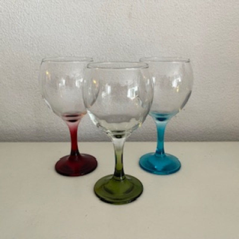 3 Wineglasses with colored stands