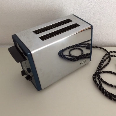 Inventum Toaster