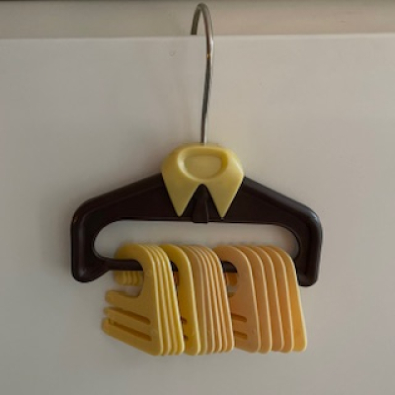 Stropdas hanger beige - bruin