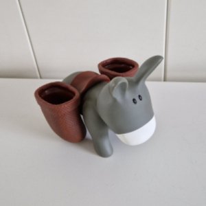 Donkey pen holder