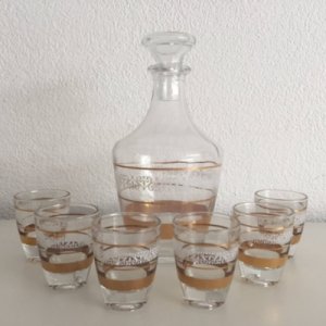 Vintage liquor set 