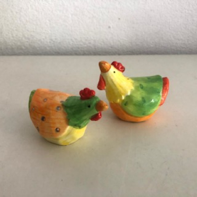 Chicken salt and pepper set