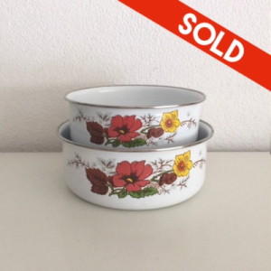  2 Enamel nesting bowls