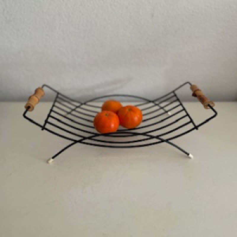 Pilastro wired steel fruit bowl