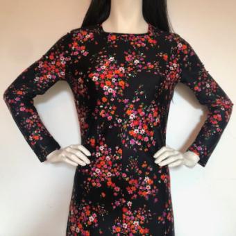 Red 70s flowers dress