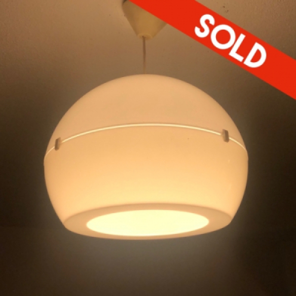 Space age hanging lamp