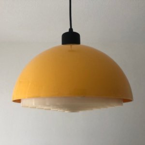 Space age lamp - yellow