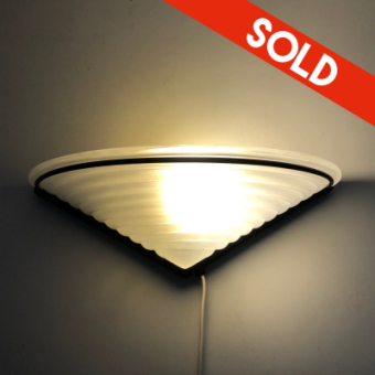 Massive 80s wandlamp 