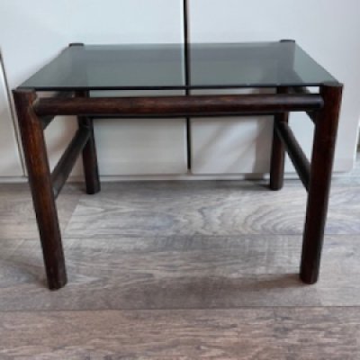 Bruine 70s bijzettafel
