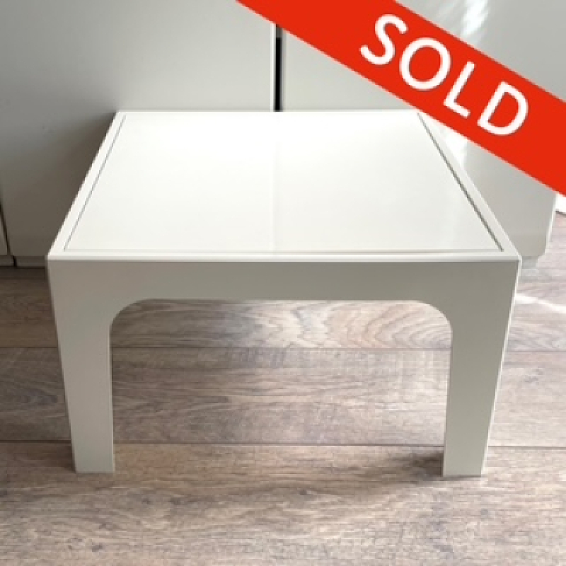 Creme wit Flair bijzettafel