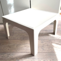 Creme white Flair side table