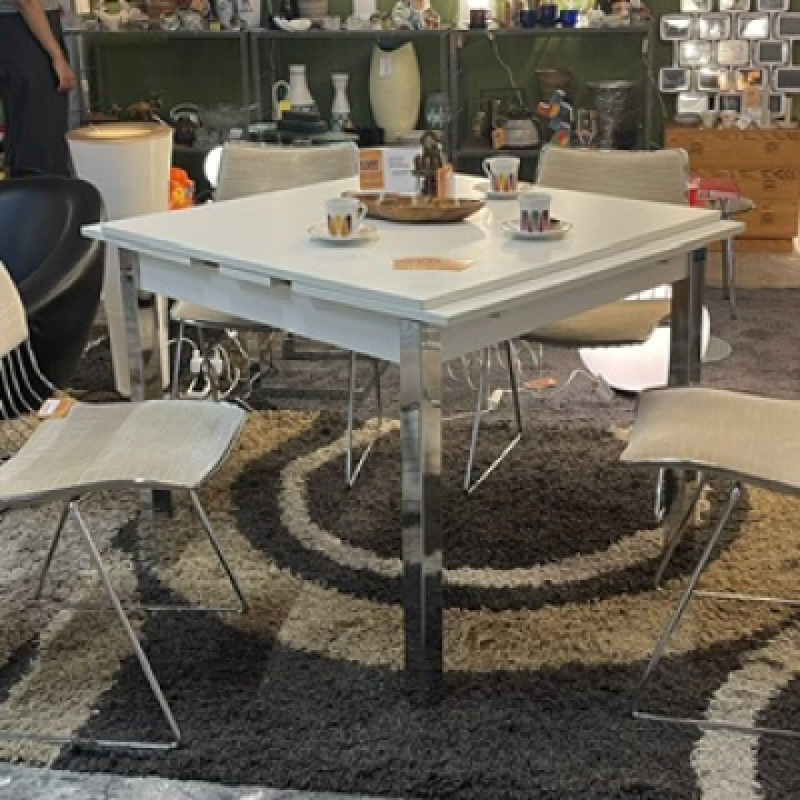 Deens uitschuifbare eettafel