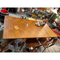 Topform uitschuifbare eettafel
