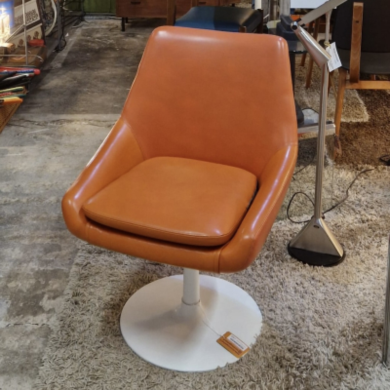 Oranje 70s fauteuil