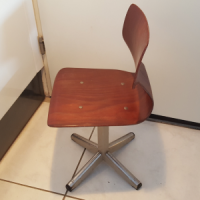 Plywood kinder stoel