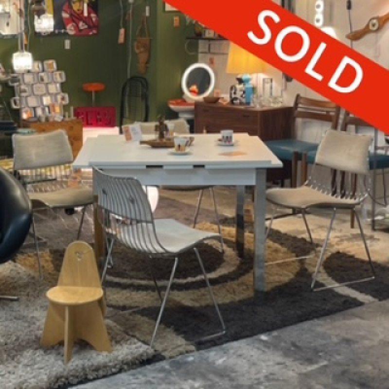 4x Rudi Verelst Delta stoelen