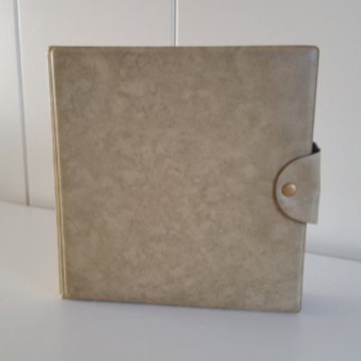 Light yellow beige single folder Light yellow beige single folder
