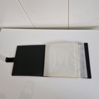 Yellow black single folder