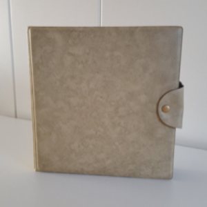 Light yellow beige single folder