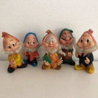 Disney 5 Dwarfs - Snowwhite