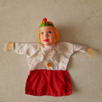5 Handpoppen nr.19