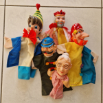 5 Handpoppen nr. 8