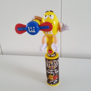 M and M candy fan