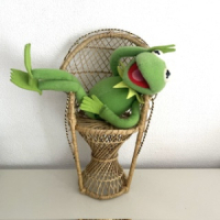 Rattan doll peacock chair - flowerpot seat